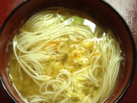 麺つゆで簡単(o^^o)溶き卵のにゅうめん♪